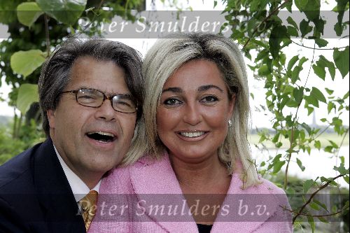 Arnhem 3 juli 2004
Emile Ratelband met zijn vriendin Dorien Hoes
