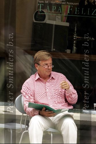 Amsterdam 27juli 2004
Eric Peute op een terras