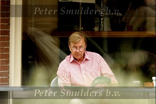 Amsterdam 27juli 2004
Eric Peute op een terras