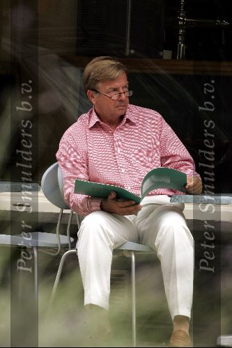 Amsterdam 27juli 2004
Eric Peute op een terras