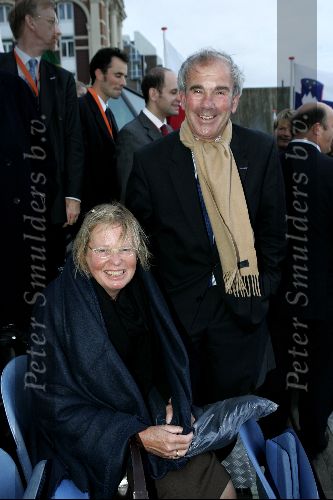Scheveningen 2 juli 2004
Feestje Holland casino in het Kurhaus.
Frans Weisglas met vrouw
