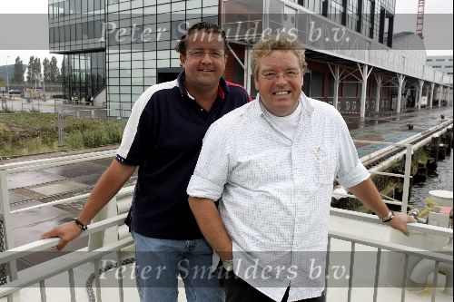 Amsterdam 20 juli 2004
Perspresentatie SBS ^ NET5 en Veronica.
Olav Moll en Jack Plooij
