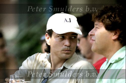 Amsterdam 29 juli 2004
Jari Litmanen en David Endt op terras bij Joffers in Cornelis Schuytstraat