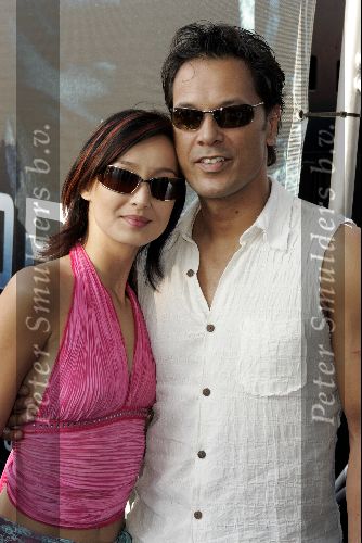 Amsterdam 29 juli 2004
Premiere I Robot in Pathe Arena.
Jennifer de Jong met man Mike Klewel