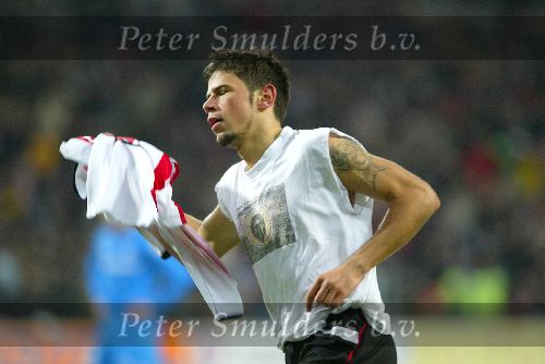 2004
PSV - Auxerre  3-0 Doelpunt door Mateja Kezman met tatoeage