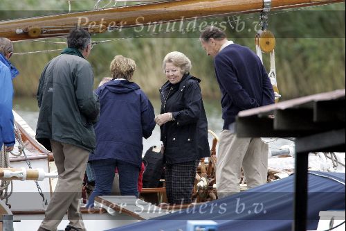 Muiden 4 juli 2004
Koningin Beatrix en Prins Friso varen op Groene Draeck