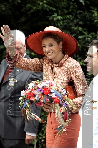Amsterdam 1 juli 2004
Prinses Maxima in dierentuin Artis