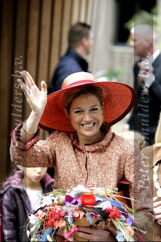 Amsterdam 1 juli 2004
Prinses Maxima in dierentuin Artis