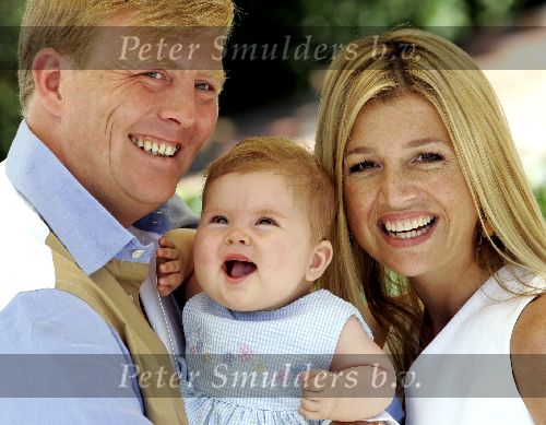 Tavernelle 9 juli 2004
Fotomoment op vakantie bij Prins Willem Alexander Maxima en prinses Amalia.  
Peter Smulders bv