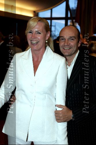 Scheveningen 2 juli 2004
Feestje Holland casino in het Kurhaus.
Monique Collignon met man