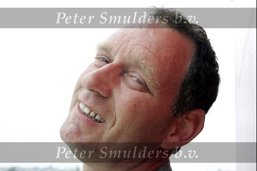 Amsterdam 20 juli 2004
Perspresentatie SBS ^ NET5 en Veronica.
Piet Paulusma
