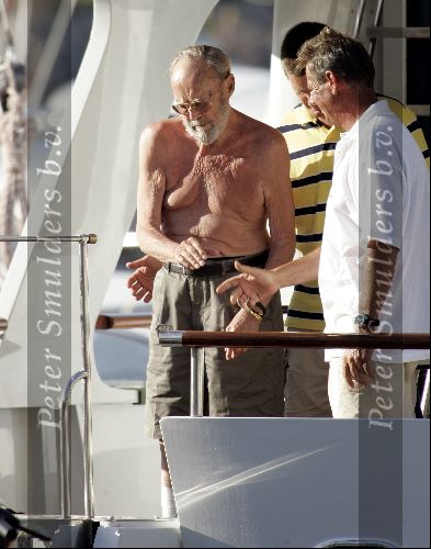 Porto Ercole 9 Juni 2004
Prins Bernhard met been in verband op de Jumbo VI