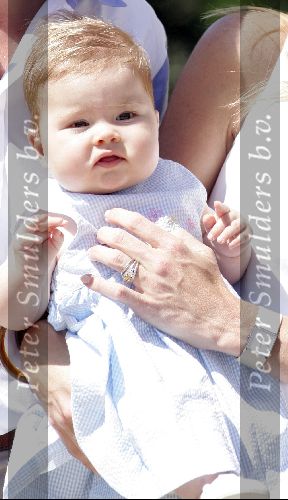 Tavernelle 9 juli 2004
Fotomoment op vakantie bij Prins Willem Alexander Maxima en prinses Amalia.