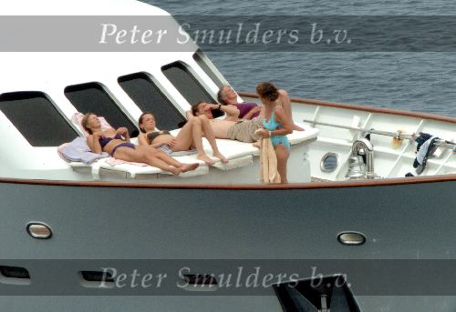 Porte Ercole 8 juli 2004
Prinses Irene Prinses Margriet en Prins Floris met Aimee op de Jumbo VI