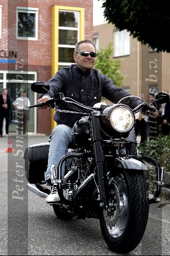 Westervoort 2 juli 2004
Rob de Nijs op Harley Davidson