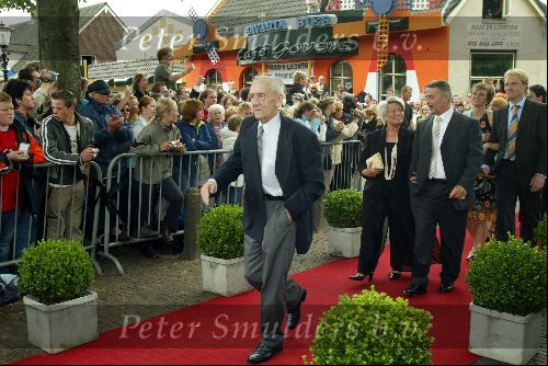 Heesch/Geffen 10 Juli 2004
Trouwen Ruud v Nistelrooy met zijn Leontien Slaats
Familie Bruidspaar