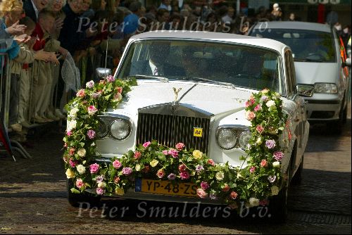 Heesch/Geffen 10 Juli 2004
Trouwen Ruud v Nistelrooy met zijn Leontien Slaats
Met Classic Rolls Royce