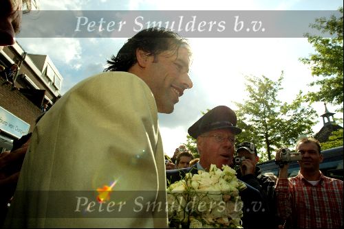 Heesch/Geffen 10 Juli 2004
Trouwen Ruud v Nistelrooy met zijn Leontien Slaats