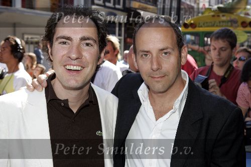 Amsterdam 10 juli 2005
Premiere Zoop in Tuschinski.
Johan Nijenhuis en Alain de Levita