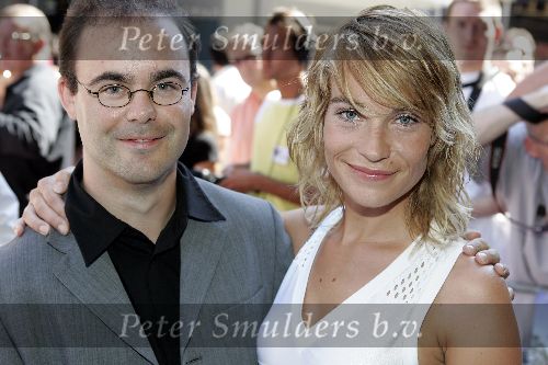Amsterdam 10 juli 2005
Premiere Zoop in Tuschinski.
Fleur v d Kieft met vriend