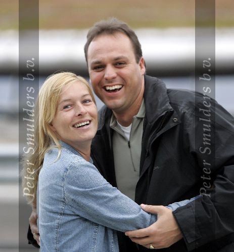 Schiphol 24 juli 2005
Frans Bauer en Mariska op schiphol