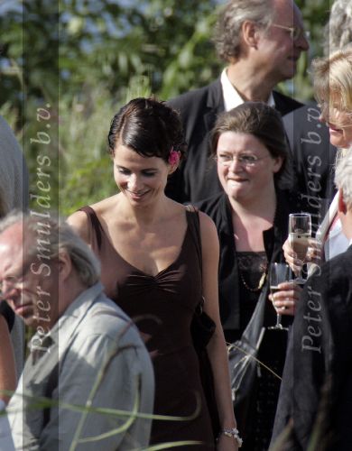 Amsterdam 30 juli 2005
Thom Hoffman en Giam Kwee trouwen  bij Kaap Kot.  
Frederique Huydts