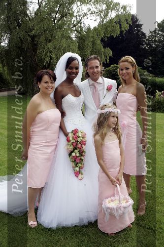 Hierden 15 juli 2005
Jasmine Sendar trouwen met Rutger Fahrner.
Froukje de Both