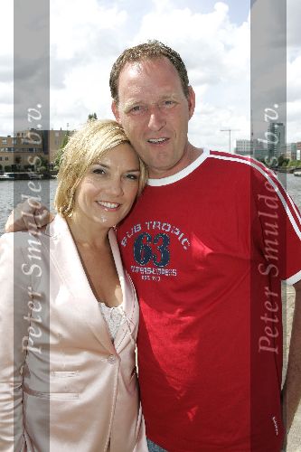 Amsterdam 19 juli 2005
Perspresentatie SBS6 Net5 en Veronica .
Piet Paulusma met Gallyon v Vessem