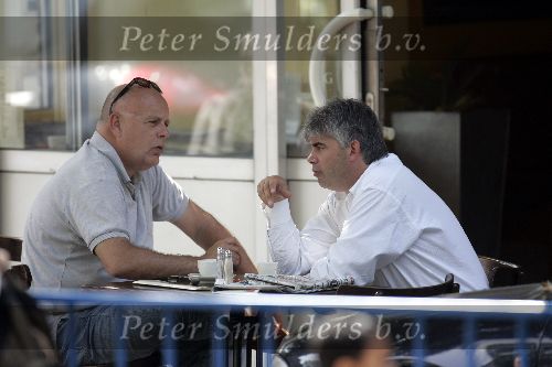 Amsterdam 13 juli 2005
Rob Oudkerk op terras met Gert Berg
P