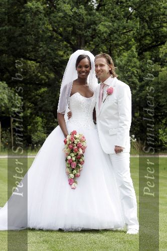Hierden 15 juli 2005
Jasmine Sendar trouwen met Rutger Fahrner
