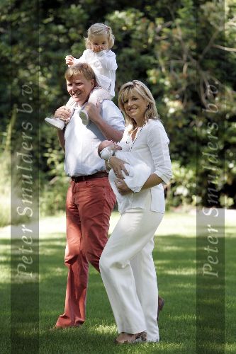 Wassenaar 17 juli 2005
Fotomoment met Maxima Amalia Prins Willem Alexander en Alexia bij hun woning \