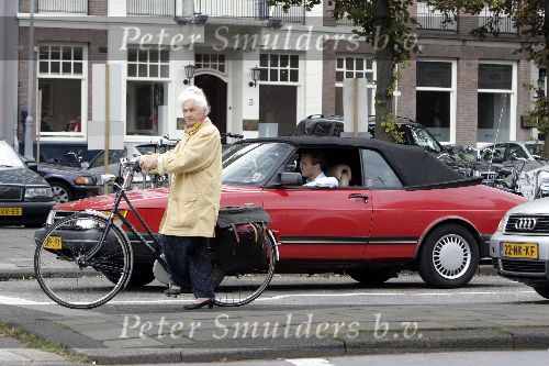 Amsterdam 22 juli 2005
Prins Jaime in zijn saab cabrio