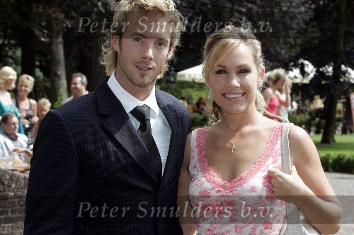 Hierden 15 juli 2005
Jasmine Sendar trouwen met Rutger Fahrner.
Tanja Jess en Charly Luske