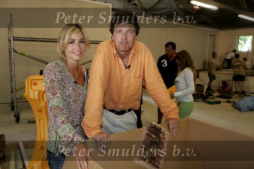 Ossendrecht 16 juli 2005
10 jarig betsaan SBS6. Al het personeel en presentatoren verbouwen astma vakantieresort de luchtballon.
Robert ten Brink en Wendy v Dijk