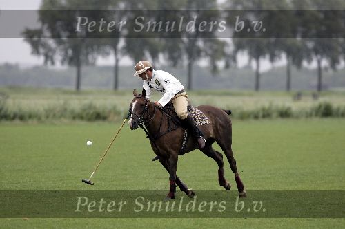 Vreeland 21 juli 2005
Winston Gerschtanowitz  polo spelend