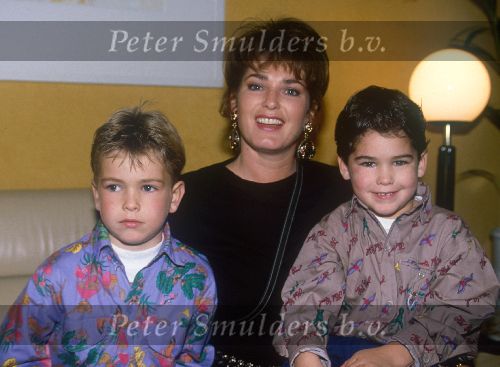 22 november 1989
Yvonne Brandsteder met haar 2 kinderen