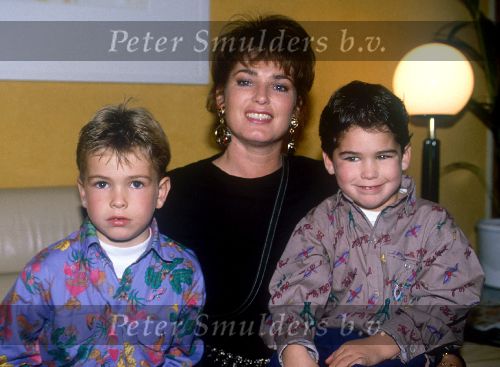 22 november 1989
Yvonne Brandsteder met haar 2 kinderen