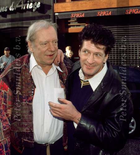 Amsterdam, 14 oktober 1997
Opening expositie Herman Brood
hier op de foto met Ramses Shaffy