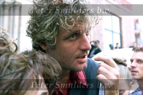 Amsterdam 16 juli 2001
Crematie van Herman Brood.
de dienst was in Pardiso
Jeroen Pauw