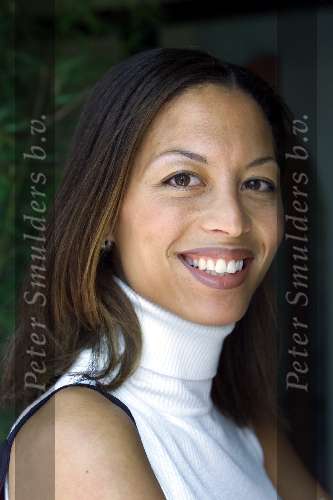 Amstrdam 24 juli 2001
Perspresentatie van SBS 6 , V8 en Net 5.
Maureen du Toit