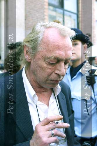 Amsterdam 16 juli 2001
Crematie van Herman Brood.
de dienst was in Pardiso
Simon Vinkenoog