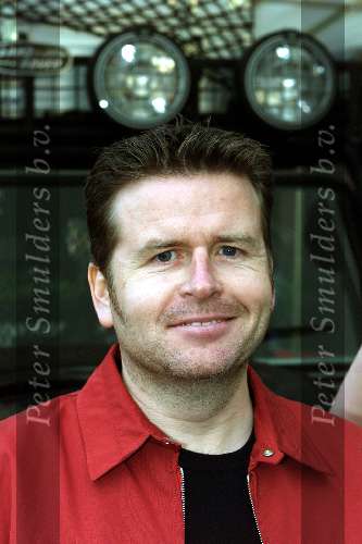 Amsterdam 11 juli 2001
Premiere van Thom Raider in Pathe Arena.
Simon West (regisseur)