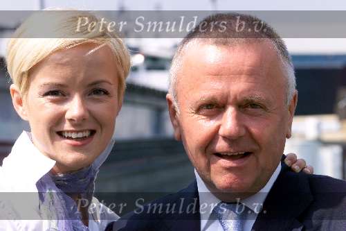 Amsterdam 26 juli 2001
Winterpresentatie van RTL 4 RTL 5 en Yorin.
Harry Mens met zijn dochter Suze Mens
