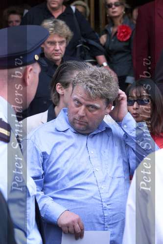 Amsterdam 16 juli 2001
Crematie van Herman Brood.
de dienst was in Pardiso
Theo v Gogh