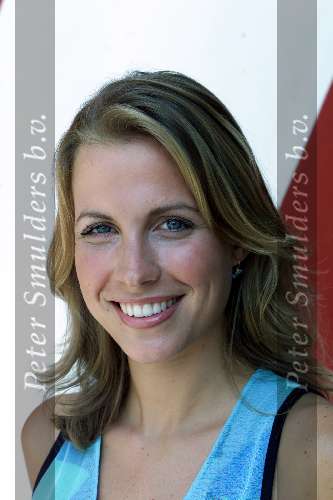 Amstrdam 24 juli 2001
Perspresentatie van SBS 6 , V8 en Net 5.
Vivian reys