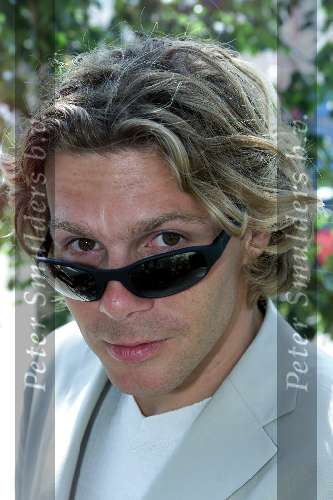 Amstrdam 24 juli 2001
Perspresentatie van SBS 6 , V8 en Net 5.
Wouter Nicolaas