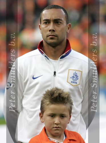 Zaterdag, 27 Mei 2006 Vriendschappelijke interland op weg naar het WK 2006 Nederland-Kameroen, eindstand 1-0
Denny Landzaat
© Jeffrey Derksen