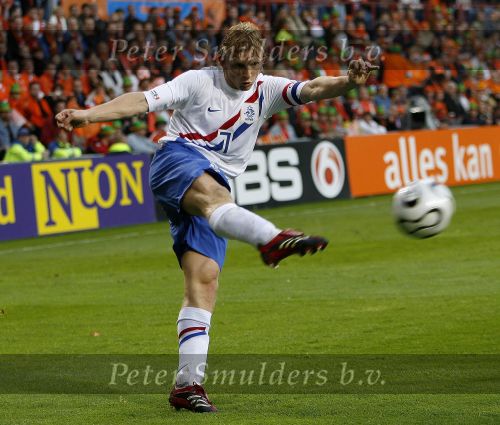 Eindhoven, 2 Juni 2006 Vriendschappelijke interland op weg naar het WK 2006 tussen Nederland-Mexico, eindstand 2-1
Dirk Kuyt
© Foto Edwin van Zandvoort