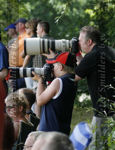 Rosmalen, 18 Juni 2006
Fotograaf Edwin v Zandvoort met zijn zoontje Aron v Zandvoort