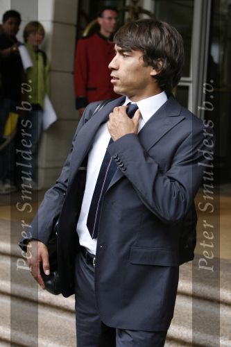 Amsterdam 6 juni 2006
Vertrek Nederlands elftal vanaf het hilton in Amsterdam naar WK.
Giovanni v Bronckhorst